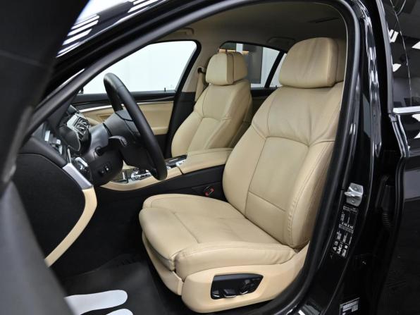 BMW 5 серии VI (F10/F11/F07) Рестайлинг с пробегом 2016 года, цена 2 349 000 рублей, 216000 км, седан, Автокод Объявления