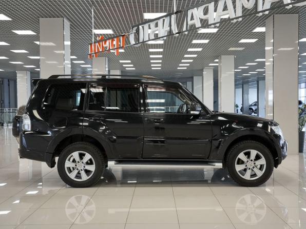Mitsubishi Pajero IV Рестайлинг 1 с пробегом 2012 года, цена 1 819 000 рублей, 196145 км, внедорожник, Автокод Объявления