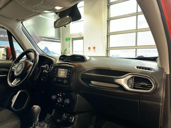 Jeep Renegade I с пробегом 2018 года, цена 1 694 000 рублей, 80656 км, внедорожник, Автокод Объявления