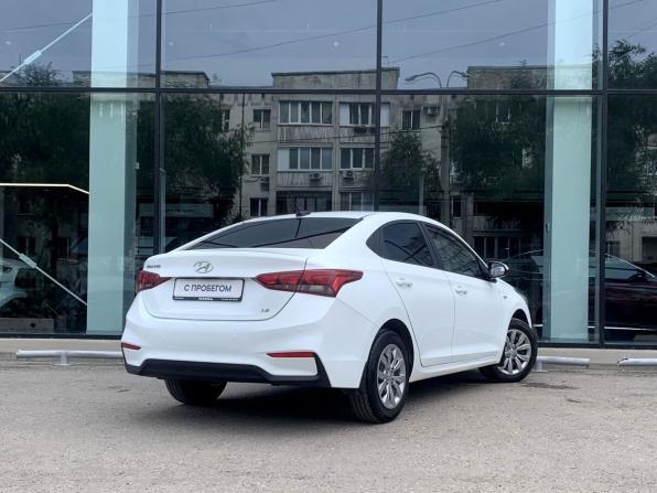 Hyundai Solaris II с пробегом 2020 года, цена 1 447 000 рублей, 97000 км, седан, Автокод Объявления