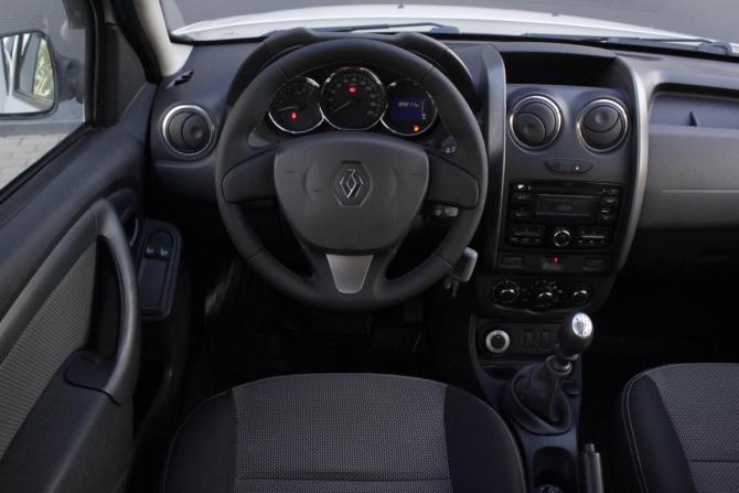 Renault Duster I Рестайлинг с пробегом 2016 года, цена 1 510 000 рублей, 109183 км, внедорожник, Автокод Объявления