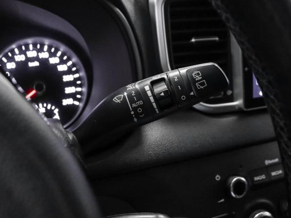 Kia Sportage IV Рестайлинг с пробегом 2018 года, цена 1 899 000 рублей, 172776 км, внедорожник, Автокод Объявления