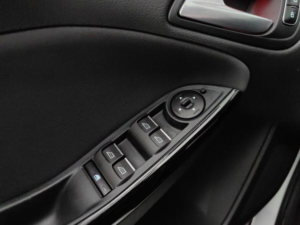 Ford Focus III Рестайлинг с пробегом 2019 года, цена 949 000 рублей, 232000 км, универсал, Автокод Объявления