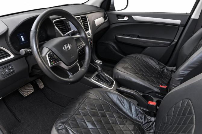 Hyundai Solaris II с пробегом 2018 года, цена 1 399 000 рублей, 98000 км, седан, Автокод Объявления