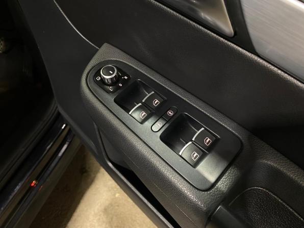 Volkswagen Sharan II с пробегом 2011 года, цена 1 465 000 рублей, 117493 км, минивэн, Автокод Объявления