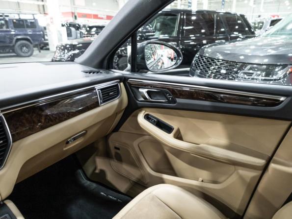 Porsche Macan I с пробегом 2018 года, цена 3 199 000 рублей, 150113 км, внедорожник, Автокод Объявления