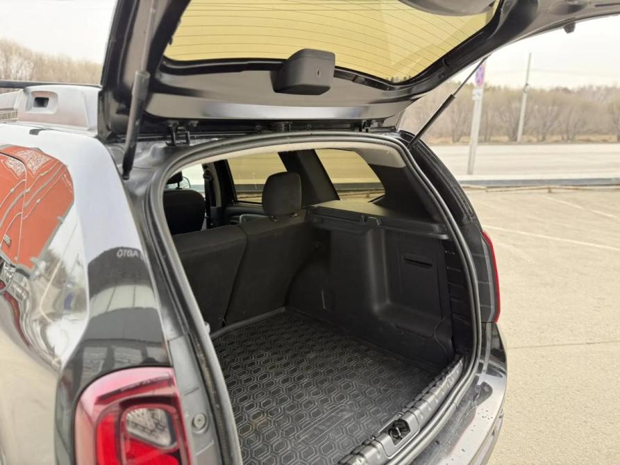 Renault Duster I Рестайлинг Омск  - изображение 18