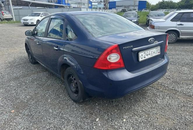 Ford Focus II Рестайлинг с пробегом 2010 года, цена 260 000 рублей, 289174 км, седан, Автокод Объявления