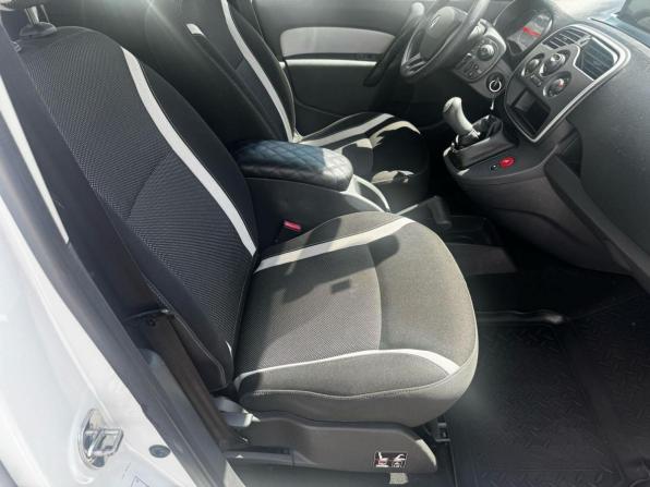 Renault Kangoo II Рестайлинг с пробегом 2013 года, цена 779 900 рублей, 240610 км, минивэн, Автокод Объявления