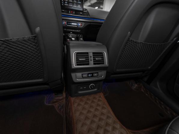 Audi Q5 II (FY) Рестайлинг с пробегом 2023 года, цена 4 820 000 рублей, 26364 км, внедорожник, Автокод Объявления