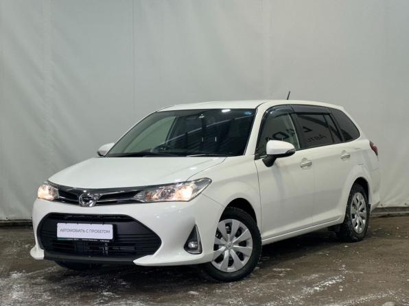 Toyota Corolla XI (E160 E170) Рестайлинг 2 с пробегом 2018 года, цена 1 250 000 рублей, 142117 км, универсал, Автокод Объявления