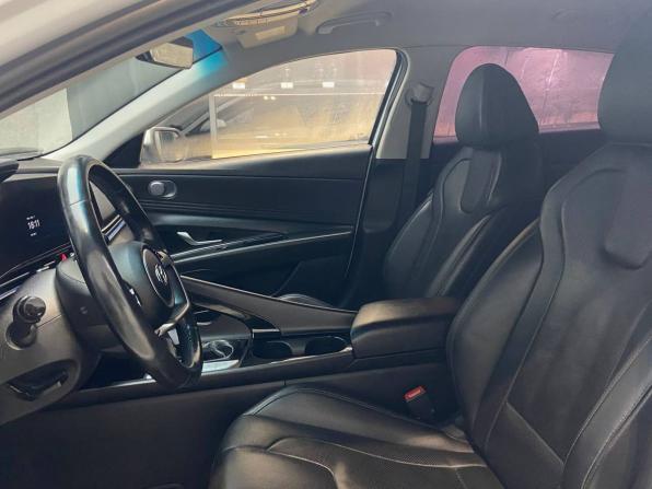 Hyundai Avante VII с пробегом 2020 года, цена 1 455 000 рублей, 98000 км, седан, Автокод Объявления