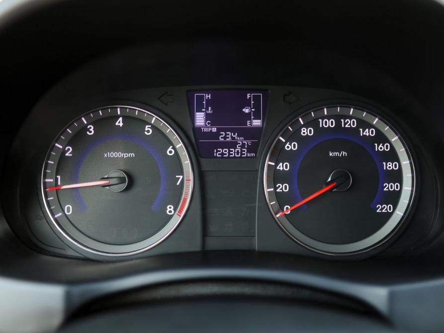 Hyundai Solaris I Рестайлинг Ижевск  - изображение 15