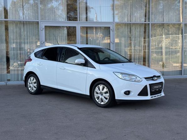 Ford Focus III с пробегом 2014 года, цена 800 000 рублей, 157937 км, хэтчбек, Автокод Объявления