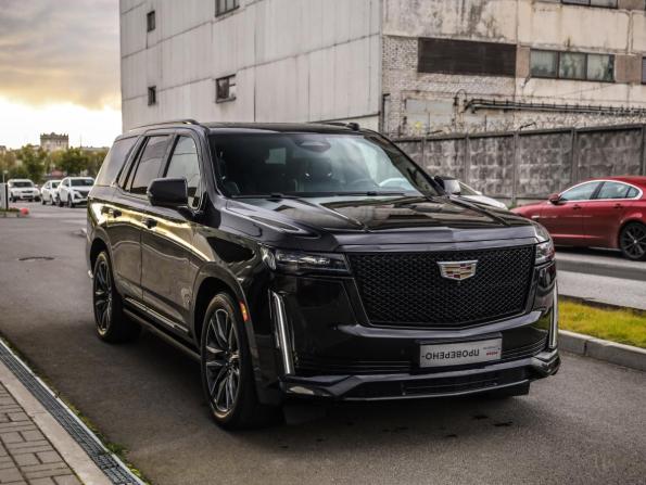 Cadillac Escalade V с пробегом 2022 года, цена 9 599 000 рублей, 61568 км, внедорожник, Автокод Объявления