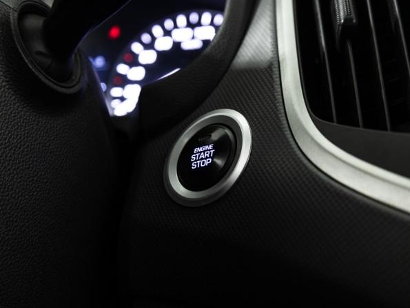 Hyundai Creta I с пробегом 2017 года, цена 1 699 700 рублей, 142978 км, внедорожник, Автокод Объявления
