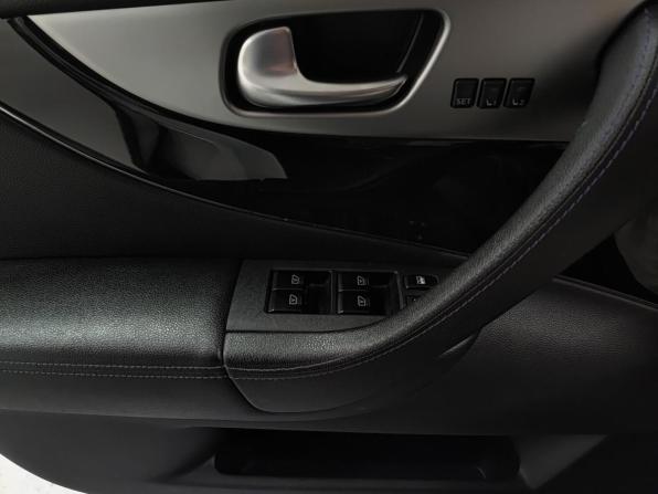 Infiniti QX70 с пробегом 2014 года, цена 1 850 000 рублей, 212761 км, внедорожник, Автокод Объявления