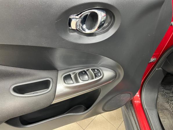 Nissan Juke I с пробегом 2011 года, цена 1 099 000 рублей, 153536 км, внедорожник, Автокод Объявления