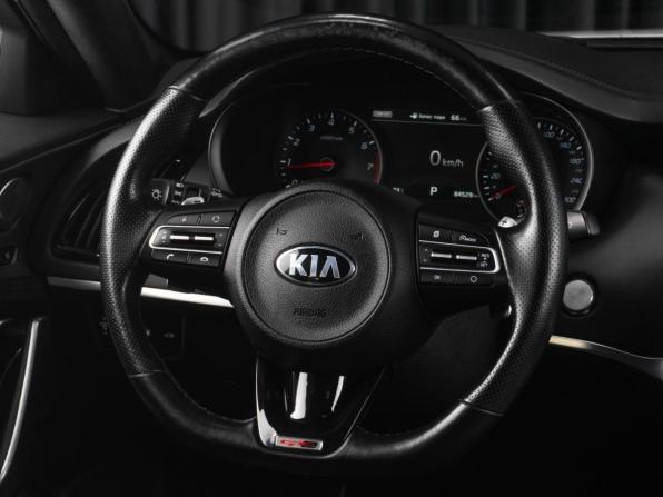 Kia Stinger I с пробегом 2018 года, цена 2 999 000 рублей, 84529 км, лифтбек, Автокод Объявления