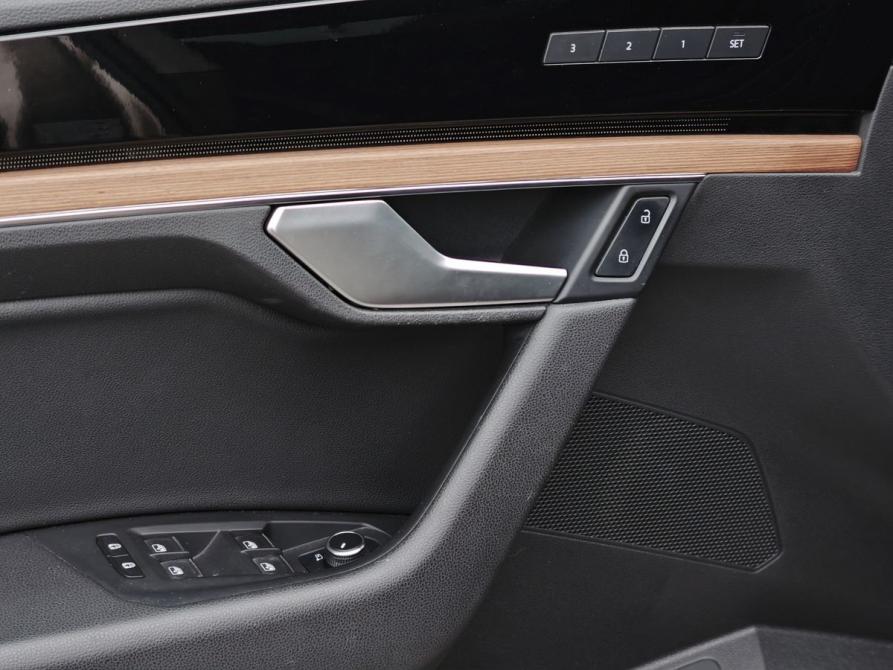 Volkswagen Touareg III Санкт-Петербург  - изображение 14