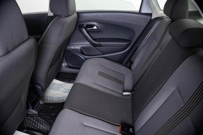 Volkswagen Polo V Рестайлинг с пробегом 2016 года, цена 1 179 000 рублей, 74830 км, седан, Автокод Объявления