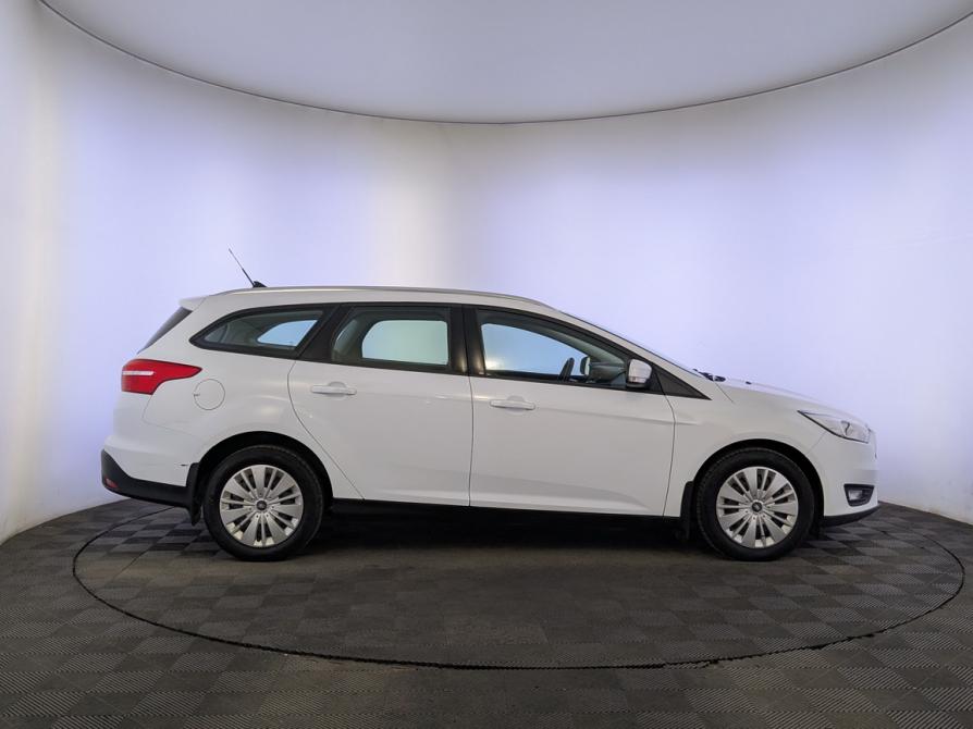 Ford Focus III Рестайлинг Москва  - изображение 4