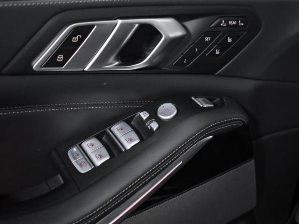 BMW X7 I (G07) Рестайлинг с пробегом 2023 года, цена 12 900 000 рублей, 19979 км, внедорожник, Автокод Объявления