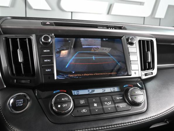 Toyota RAV4 IV (XA40) Рестайлинг с пробегом 2018 года, цена 2 850 000 рублей, 98007 км, внедорожник, Автокод Объявления