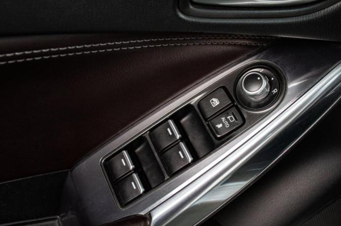 Mazda 6 III (GJ) Рестайлинг с пробегом 2016 года, цена 2 009 000 рублей, 104342 км, седан, Автокод Объявления
