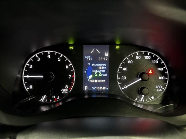 Toyota Yaris IV с пробегом 2021 года, цена 1 380 000 рублей, 103149 км, хэтчбек, Автокод Объявления