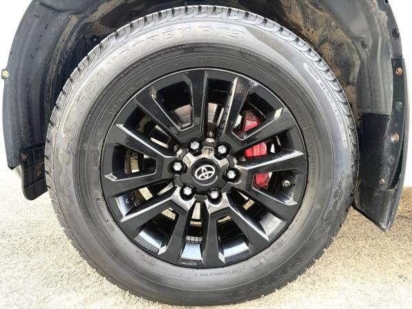 Toyota Land Cruiser Prado 150 Series Рестайлинг 1 с пробегом 2015 года, цена 3 800 000 рублей, 129239 км, внедорожник, Автокод Объявления