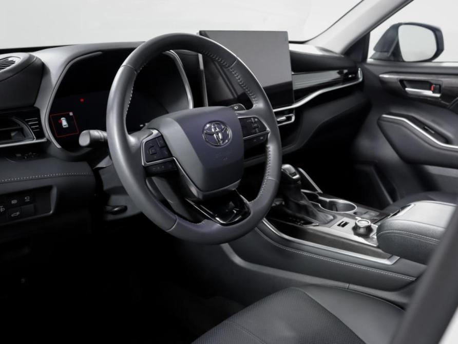 Toyota Highlander IV (XU70) Москва  - изображение 14