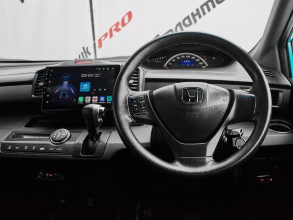 Honda Freed I с пробегом 2010 года, цена 920 000 рублей, 181882 км, компактвэн, Автокод Объявления