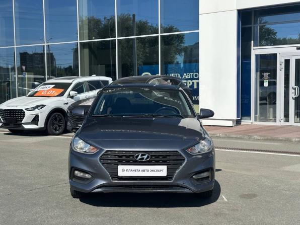 Hyundai Solaris II с пробегом 2019 года, цена 1 230 000 рублей, 125921 км, седан, Автокод Объявления