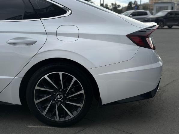 Hyundai Sonata VIII (DN8) с пробегом 2022 года, цена 2 480 000 рублей, 107260 км, седан, Автокод Объявления
