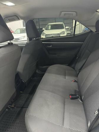 Toyota Corolla XI (E160 E170 E180) Рестайлинг 1 с пробегом 2018 года, цена 1 499 000 рублей, 245000 км, седан, Автокод Объявления