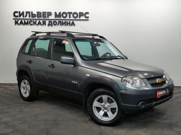 Chevrolet Niva I Рестайлинг с пробегом 2015 года, цена 560 000 рублей, 232750 км, внедорожник, Автокод Объявления