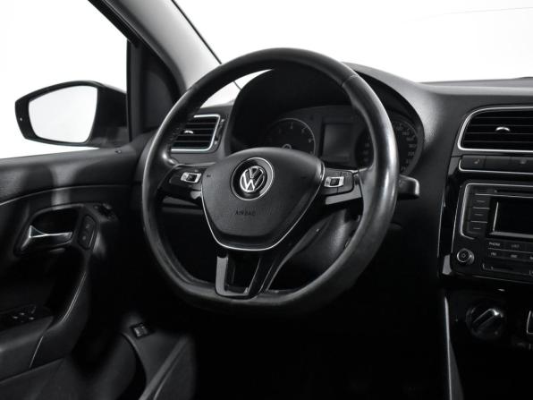 Volkswagen Polo V Рестайлинг с пробегом 2017 года, цена 775 000 рублей, 223025 км, седан, Автокод Объявления