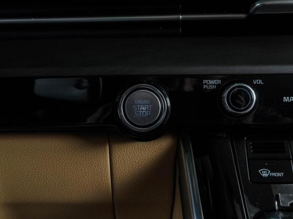 Kia Carnival IV с пробегом 2021 года, цена 4 110 000 рублей, 71478 км, минивэн, Автокод Объявления