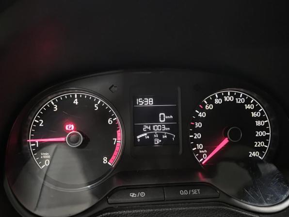 Volkswagen Polo V Рестайлинг с пробегом 2017 года, цена 680 000 рублей, 241003 км, седан, Автокод Объявления
