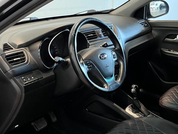 Kia Rio III Рестайлинг с пробегом 2016 года, цена 1 130 000 рублей, 96395 км, хэтчбек, Автокод Объявления