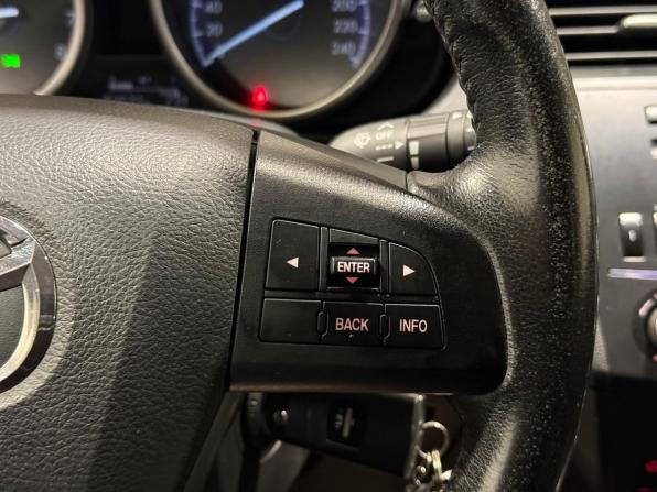 Mazda 3 II (BL) Рестайлинг с пробегом 2012 года, цена 990 000 рублей, 164522 км, хэтчбек, Автокод Объявления