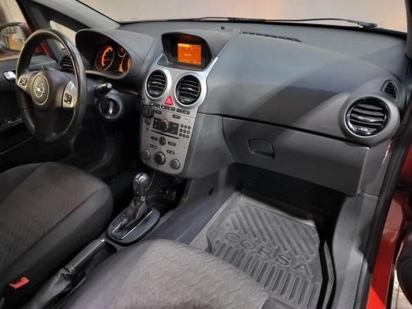 Opel Corsa D Рестайлинг II с пробегом 2013 года, цена 550 000 рублей, 235000 км, хэтчбек, Автокод Объявления