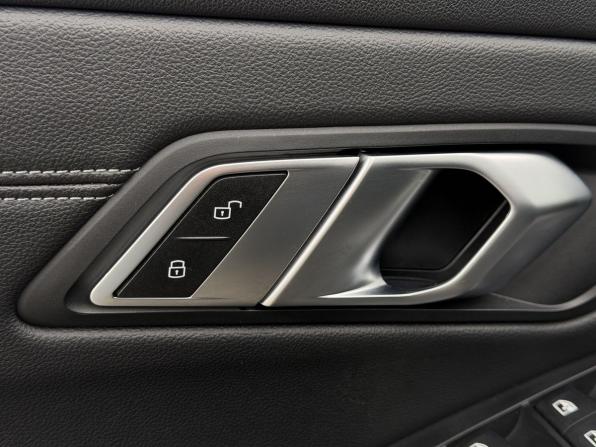 BMW 3 серии VII (G2x) с пробегом 2021 года, цена 3 750 000 рублей, 114269 км, универсал, Автокод Объявления