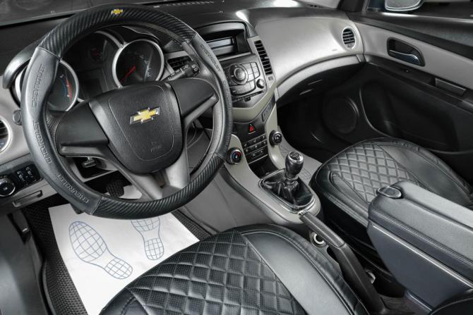 Chevrolet Cruze I с пробегом 2012 года, цена 819 000 рублей, 205000 км, хэтчбек, Автокод Объявления