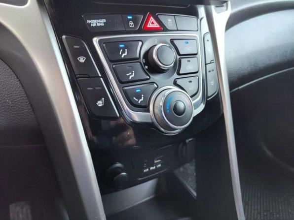 Hyundai i30 II с пробегом 2012 года, цена 865 000 рублей, 193077 км, хэтчбек, Автокод Объявления