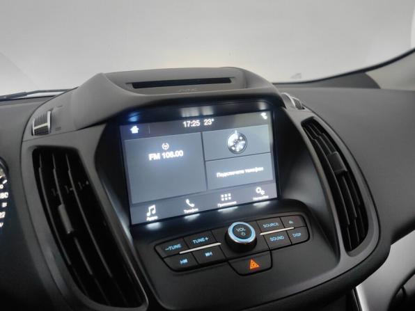 Ford Kuga II Рестайлинг с пробегом 2018 года, цена 1 368 000 рублей, 233780 км, внедорожник, Автокод Объявления
