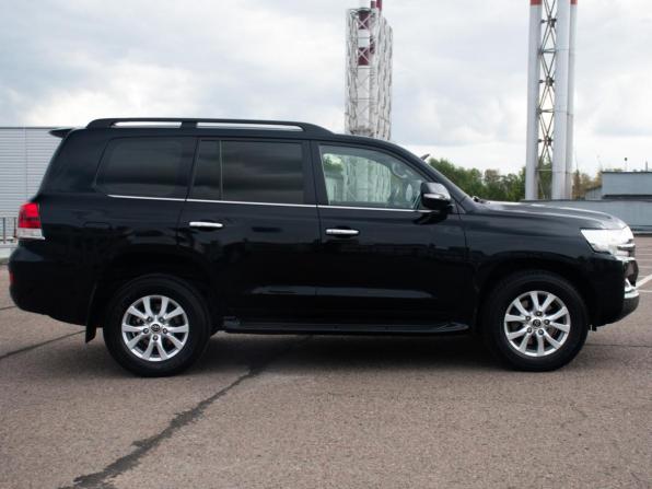 Toyota Land Cruiser 200 Series Рестайлинг 2 с пробегом 2019 года, цена 7 148 000 рублей, 104673 км, внедорожник, Автокод Объявления