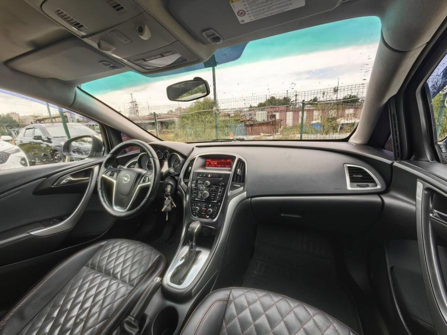 Opel Astra J Рестайлинг Санкт-Петербург  - изображение 10