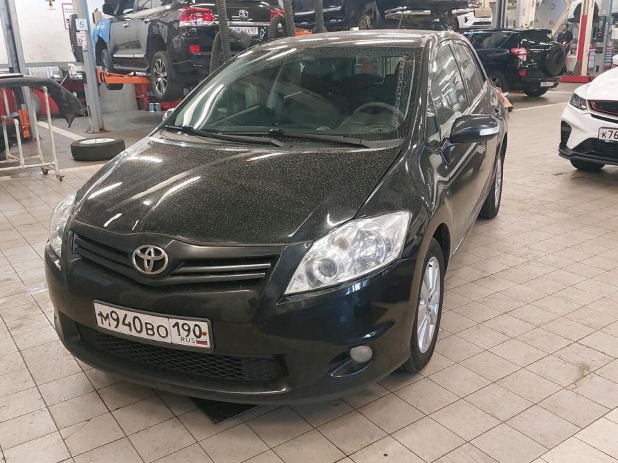 Toyota Auris I Рестайлинг Москва  - изображение 1